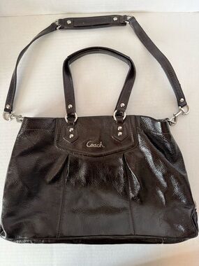 Vintage Patent leather handbag, Coach
Ashley Carryall
